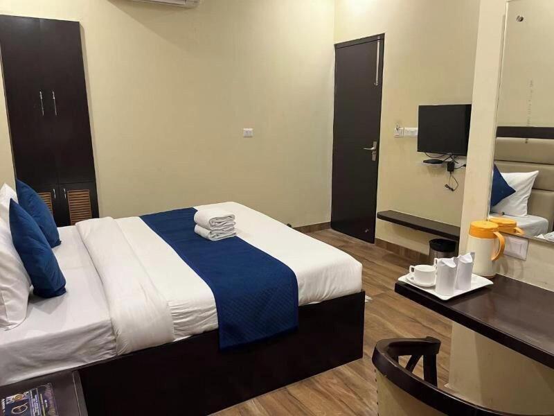 Hotel Mayur Palace image