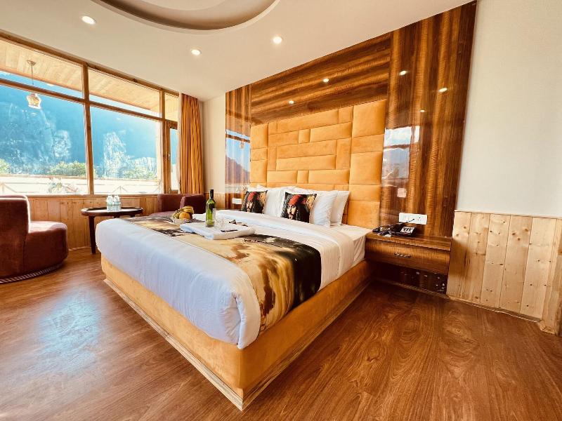 Hill River Resort By West Western image