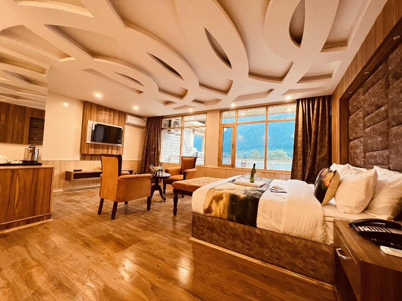 Hill River Resort By West Western image
