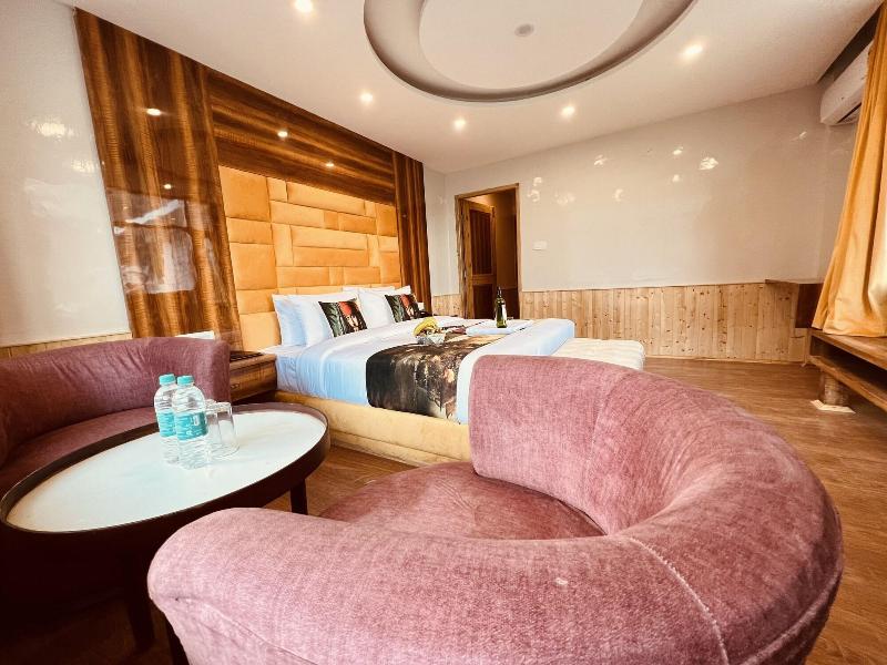 Hill River Resort By West Western image
