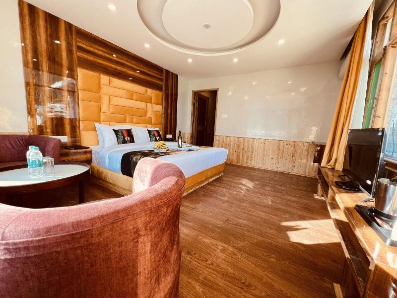 Hill River Resort By West Western image