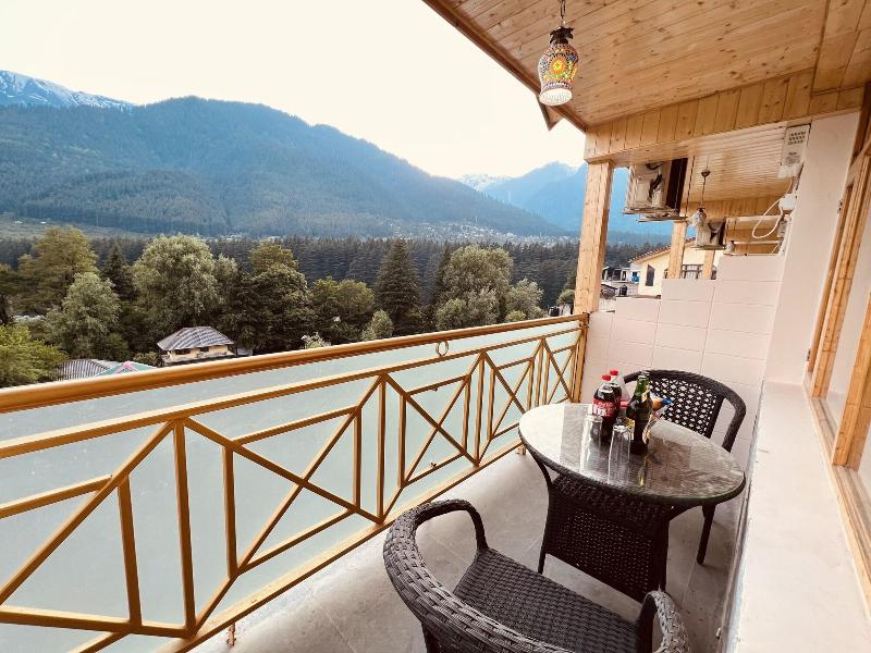 Hill River Resort By West Western image