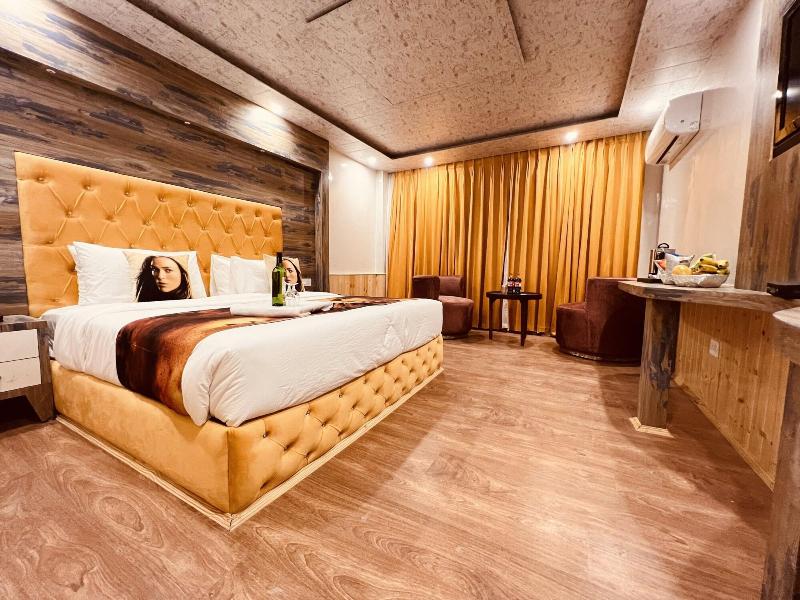 Hill River Resort By West Western image