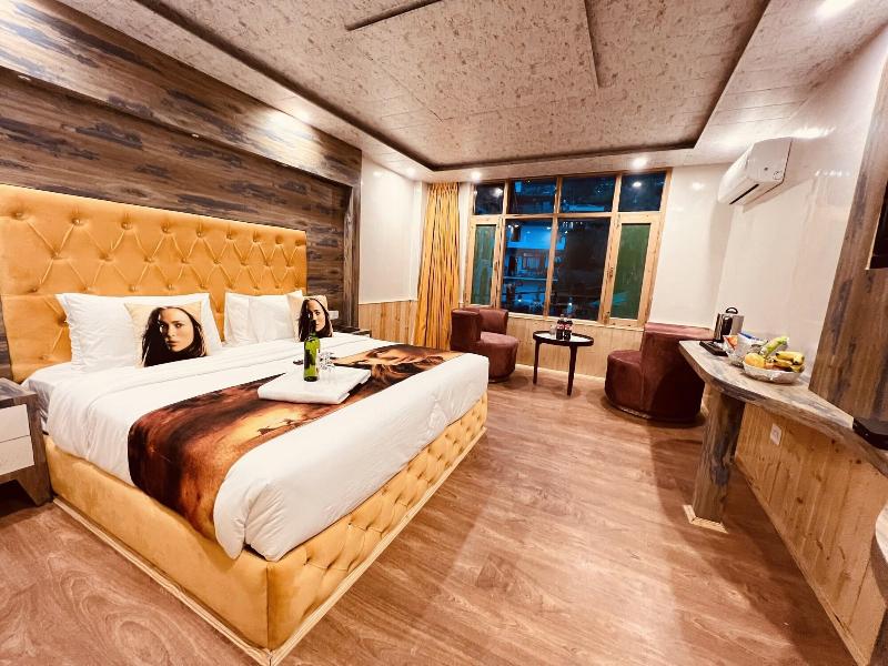 Hill River Resort By West Western image