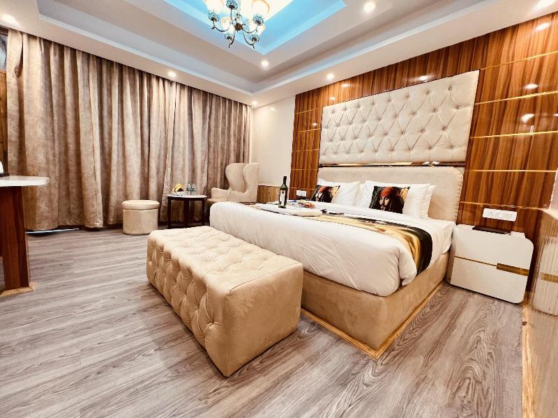 Hill River Resort By West Western image