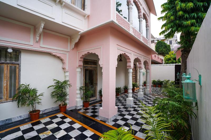 Dev Mahal - A Boutique Heritage Hotel — exterior view