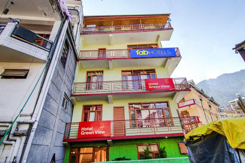 Fabhotel Green View image