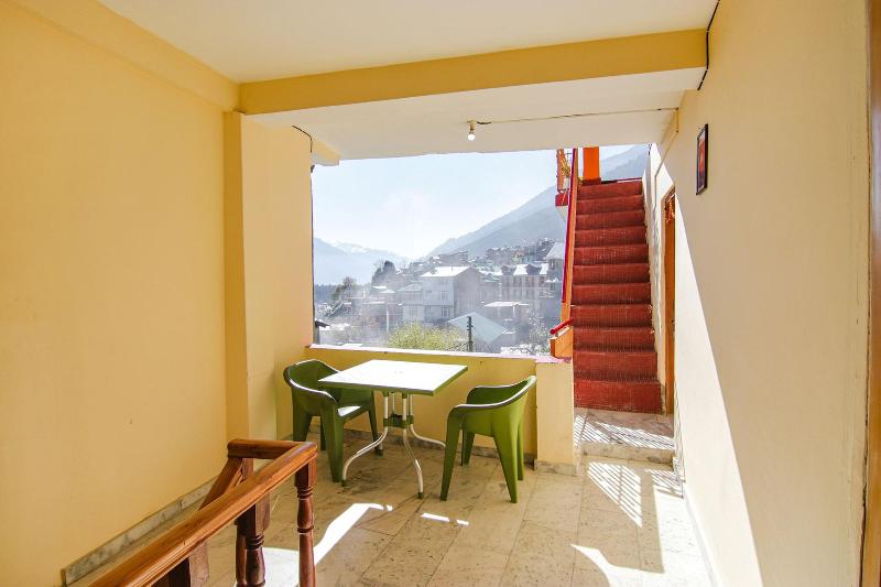 Fabhotel Green View image