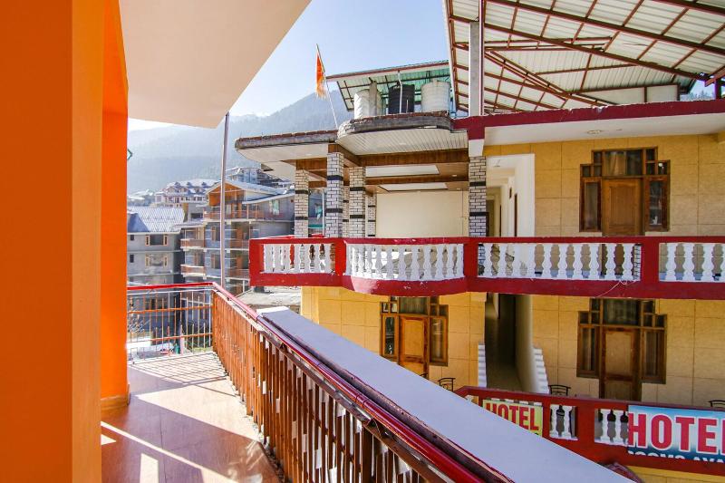 Fabhotel Green View image