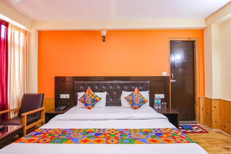 Fabhotel Green View image