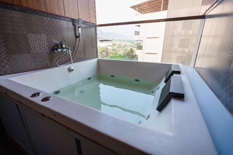 Regenta Place Igatpuri — photo 32