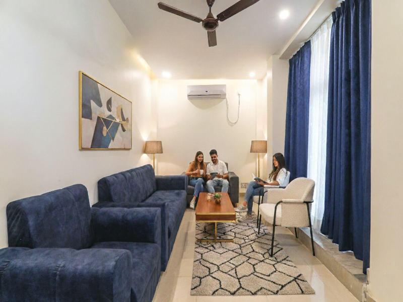 Fabhotel Raj Palace image