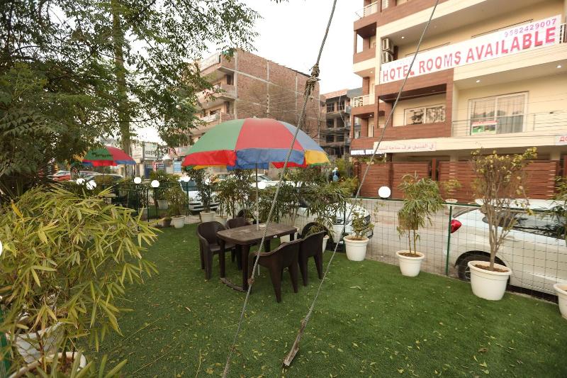 Hotel Starex Opp. Artemis Hospital image