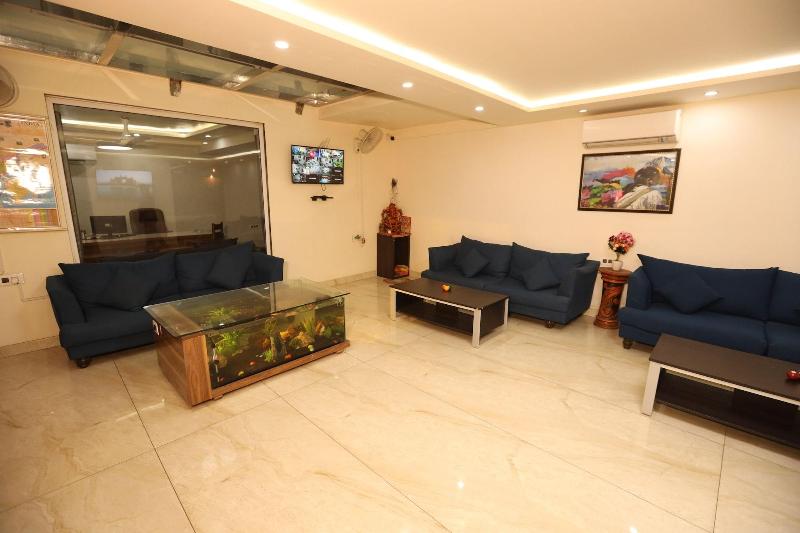 Hotel Starex Opp. Artemis Hospital image