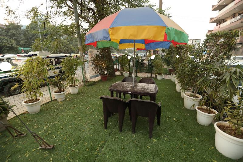 Hotel Starex Opp. Artemis Hospital image