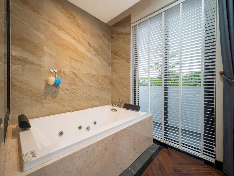 Florence Hotel Danang image