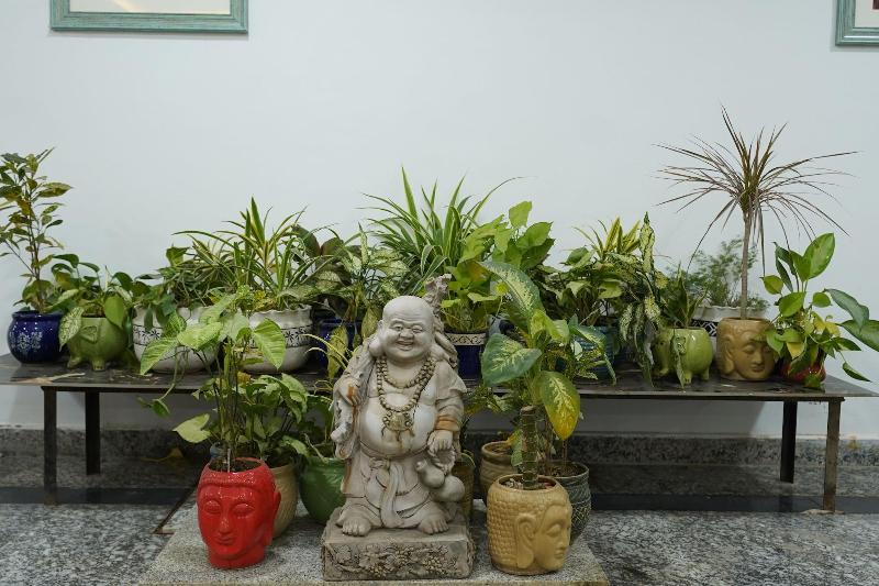 Posh Garden Inn image