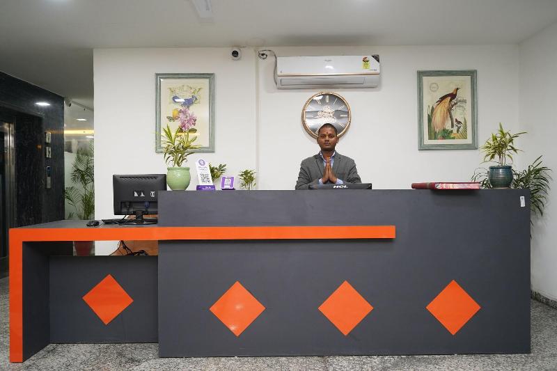 Posh Garden Inn image