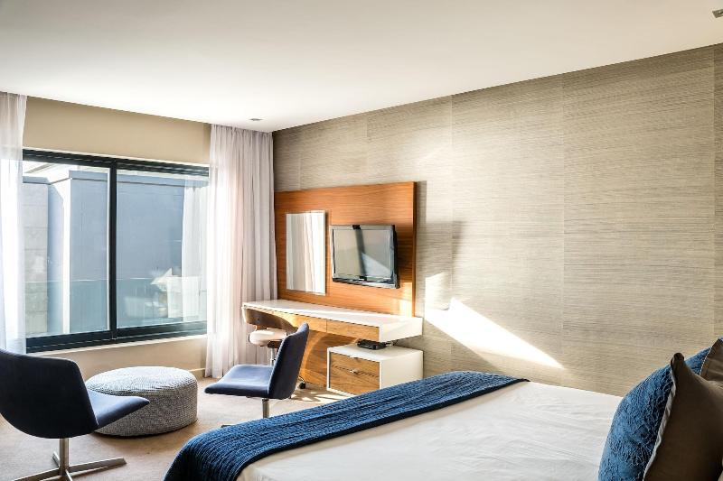 Lions Eye Luxury Apartments image
