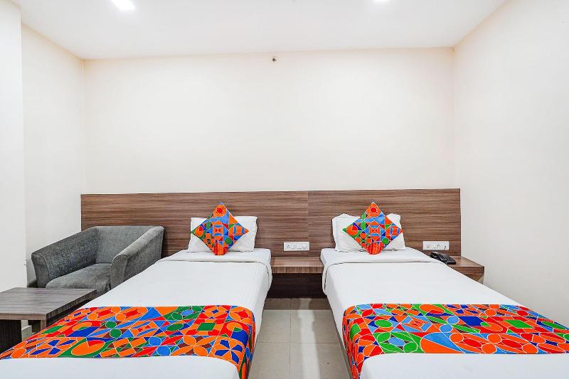 Fabhotel Rove Inn & Suites image