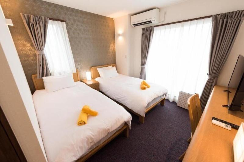 Serorin Light Hotel Tokyo image