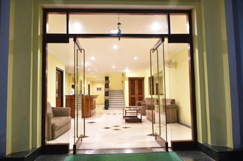 Greenwood Hotel