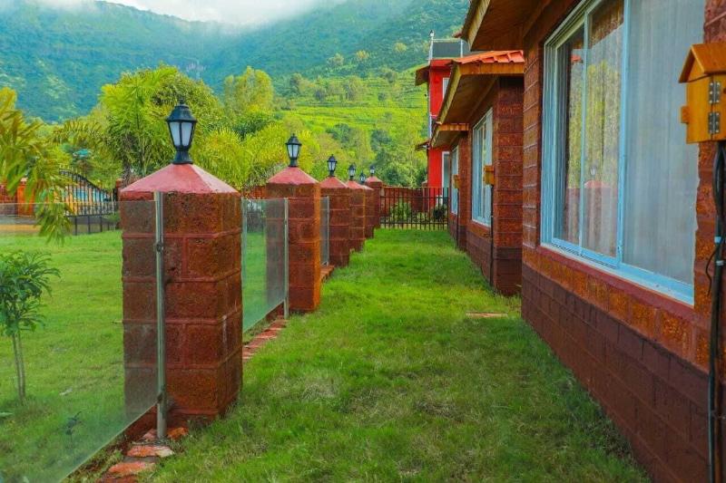 The Redstone Resort