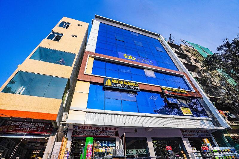 Fabhotel Grand Broholic — general view