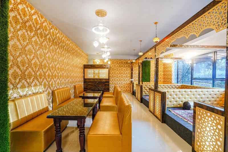 Fabhotel Grand Broholic