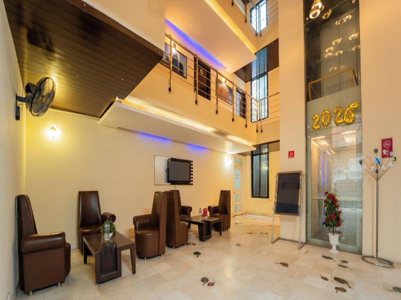 Hotel Arch Inn image