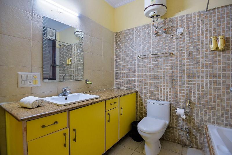 Bedchambers Serviced Apartments Sushantlok image