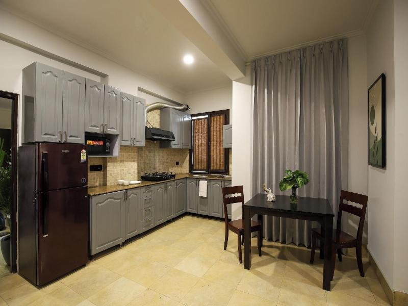 Bedchambers Serviced Apartments Sushantlok image