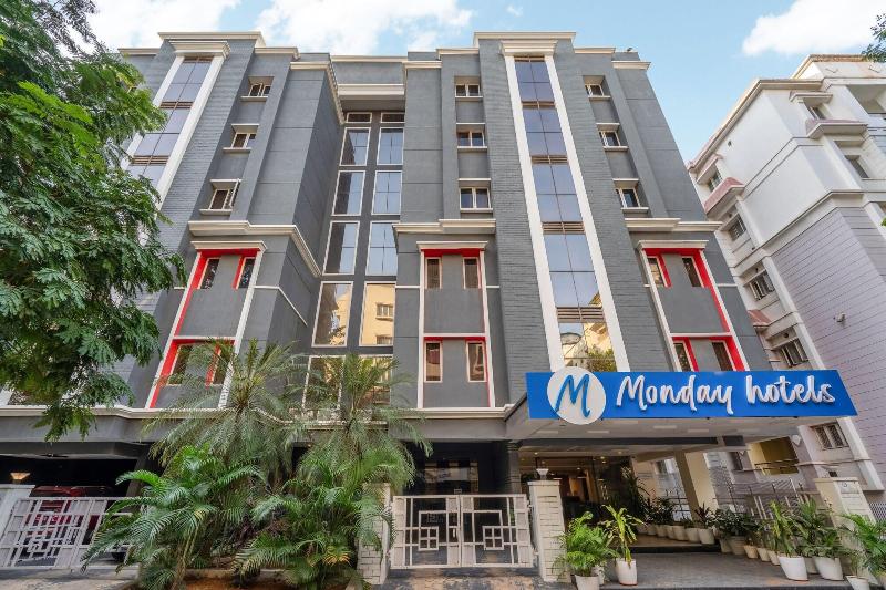 Monday Hotels Hitec City image