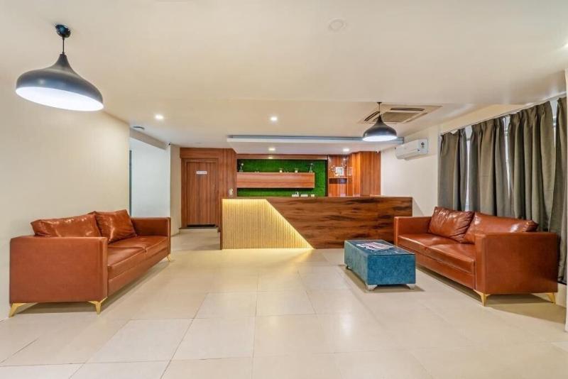 Monday Hotels Hitec City image