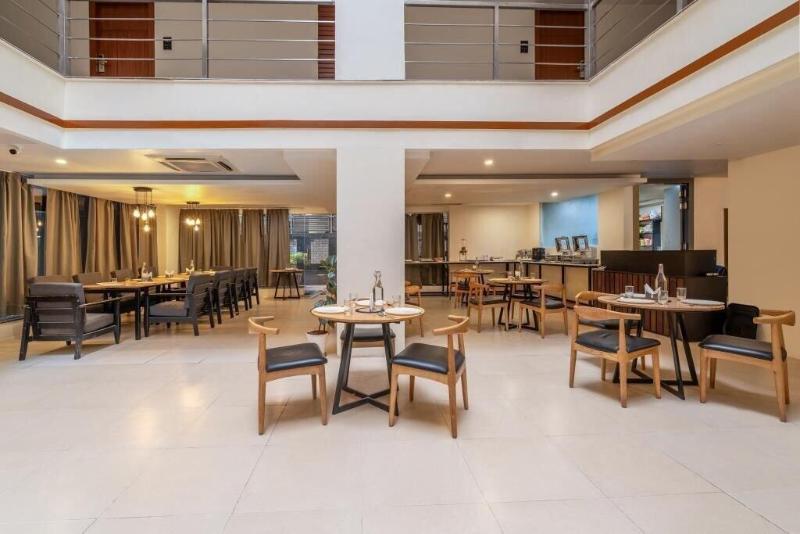 Monday Hotels Hitec City image