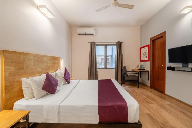 Monday Hotels Hitec City image