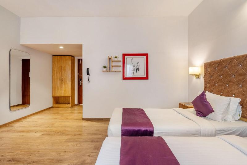 Monday Hotels Hitec City image