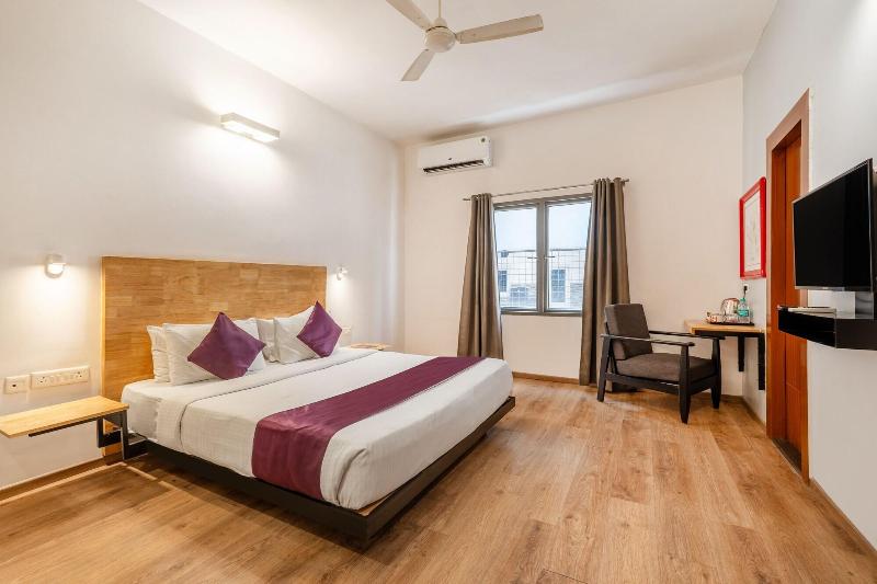 Monday Hotels Hitec City image