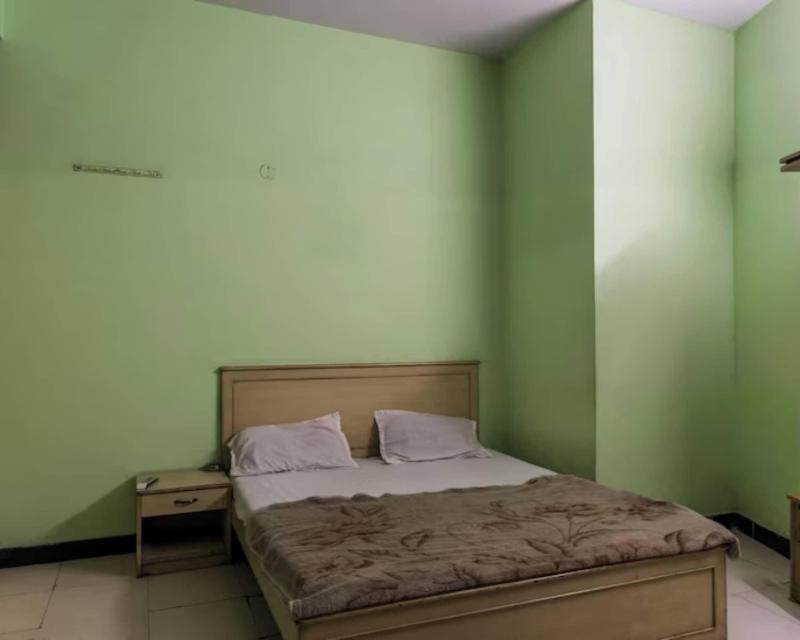 Goroomgo Viren Plaza Agra image