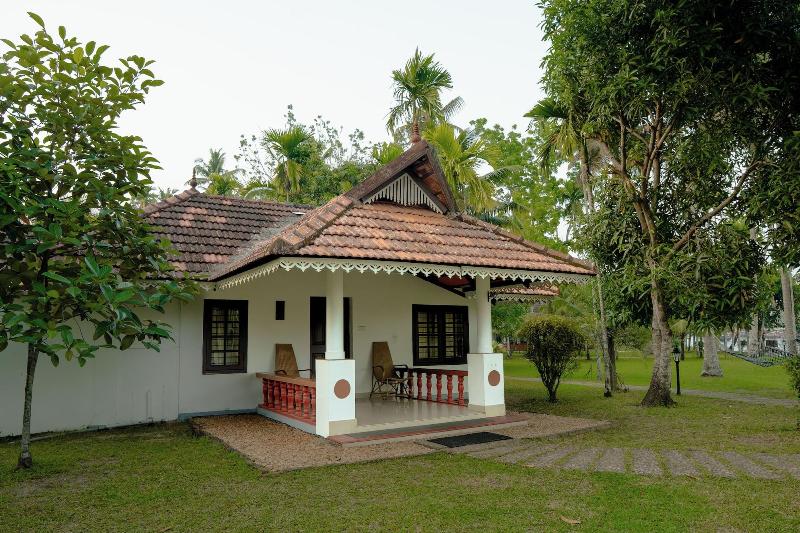 Palmgrove Lake Resort image