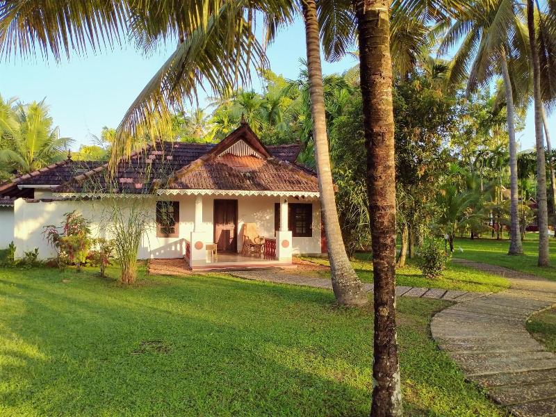 Palmgrove Lake Resort image