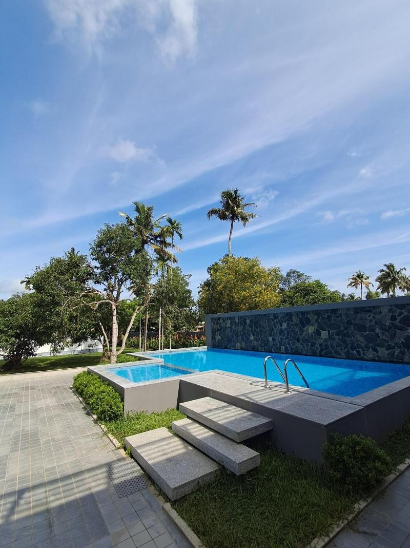 Palmgrove Lake Resort image