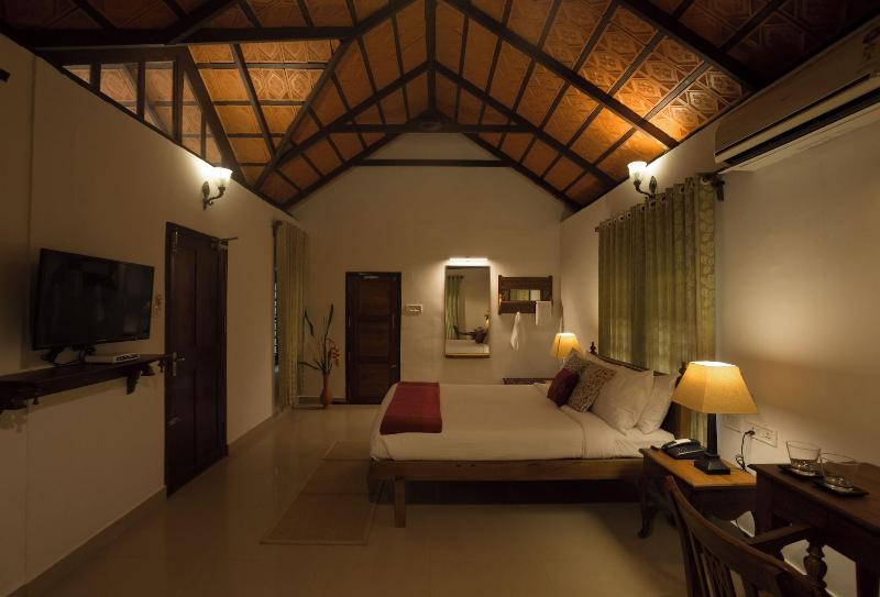 Palmgrove Lake Resort image