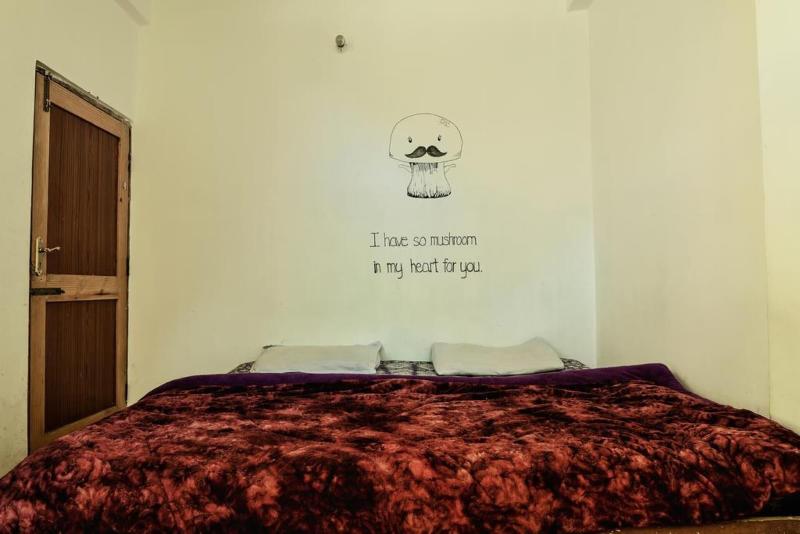 Nomads Hostel image