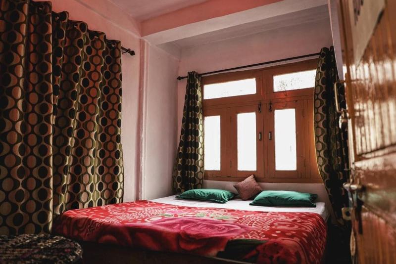 Nomads Hostel image