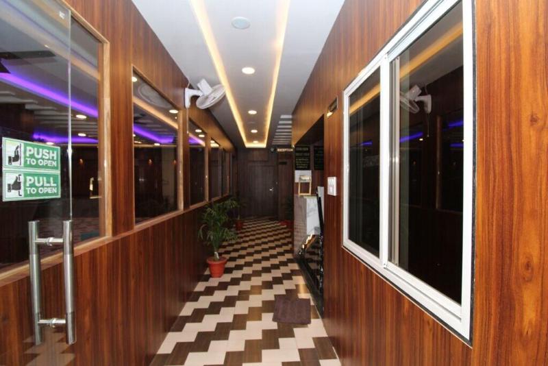 Hotel Diamond Palace