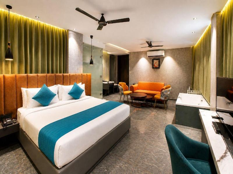 Ski Hotels And Resorts image