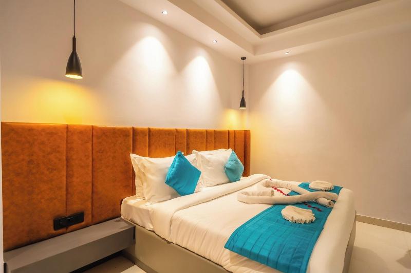 Ski Hotels And Resorts image
