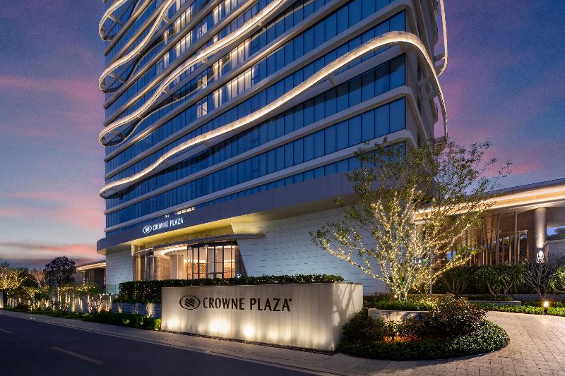 Crowne Plaza Sanya Yazhou Bay image