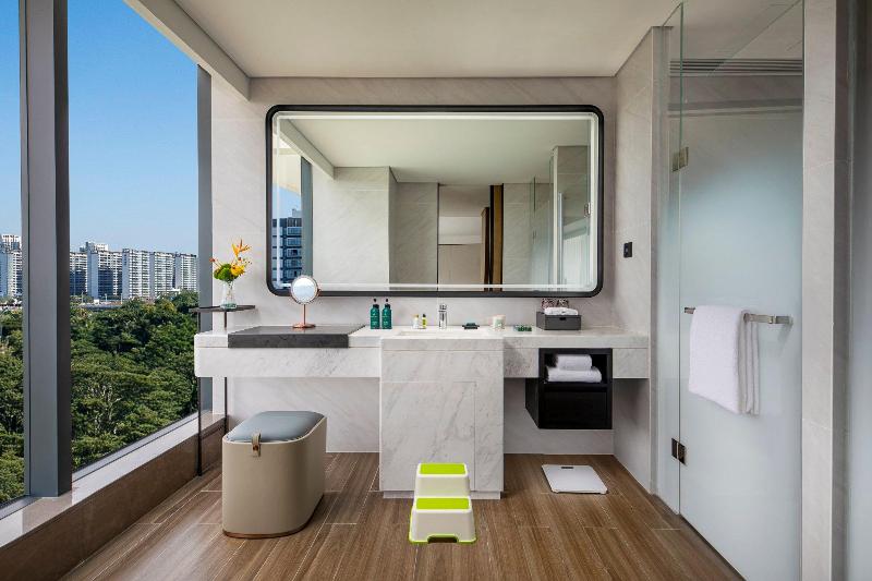 Crowne Plaza Sanya Yazhou Bay image